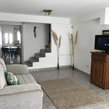 N0D1Sp0Nibl3 Villa Neuquen Ngoại thất bức ảnh