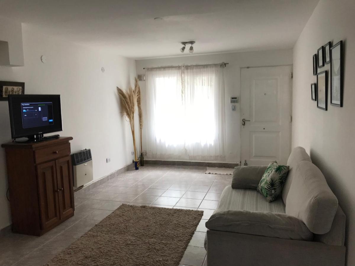 N0D1Sp0Nibl3 Villa Neuquen Ngoại thất bức ảnh